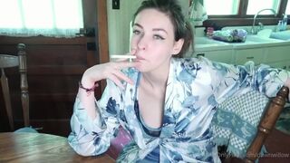DawnWillow - Mommy Knows What You Like