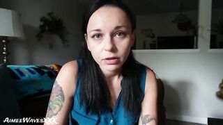 AimeeWavesXXX – Mom Helps You Cum Before Your First Date