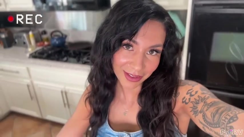 Sloane Sabbath – taboo: can't resist