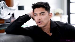 Luna Columbia - My Hot Date Is My Stepmom - S24:E10